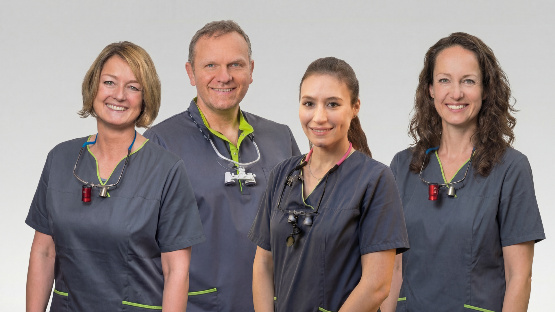 Das Team der Zahnarztpraxis in Düsseldorf